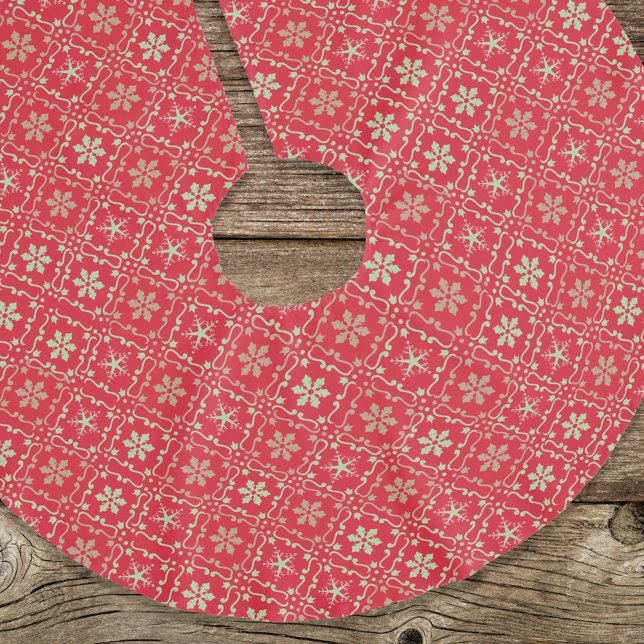 Jupon De Sapin En Polyester Brossé Motif Red Green Christmas Snowflake (Red holiday snowflake pattern tree skirt)