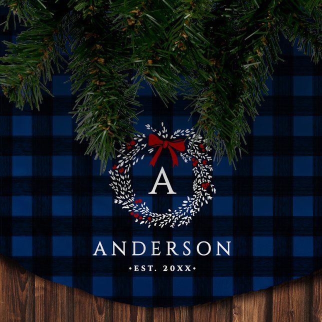 Jupon De Sapin En Polyester Brossé Nom de famille Russe Holiday Wreath Buffalo Plaid (Créateur téléchargé)