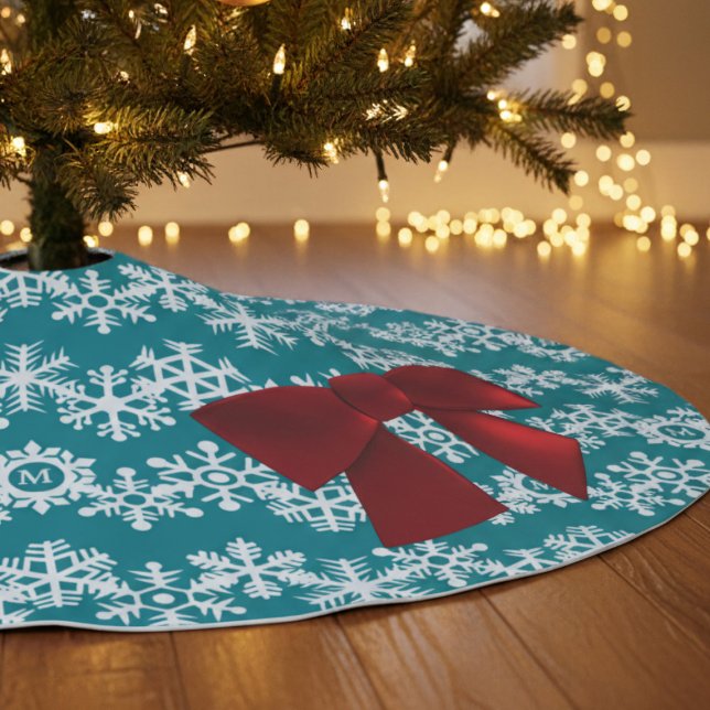 Jupon De Sapin En Polyester Brossé Teal Snowflake Red Bow Christmas Tree Skirt (Add a touch of elegance to your holiday decor this year! Add your initial)