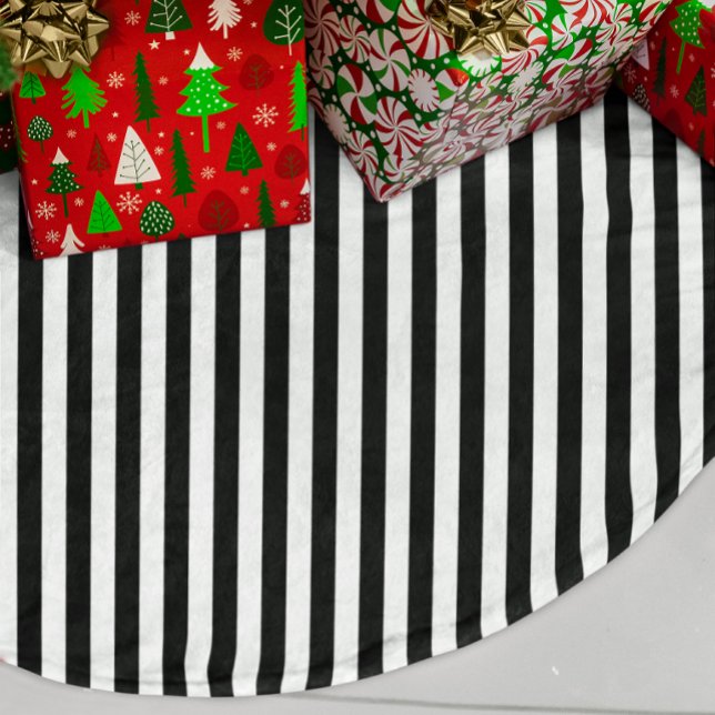 Jupon De Sapin Imitation Lin Rayure de bonbon noir et blanc (Black and White Stripe Faux Linen Tree Skirt)