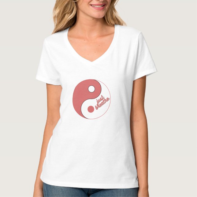 "Just Breathe - Zen Design T-shirt femme" (Devant)