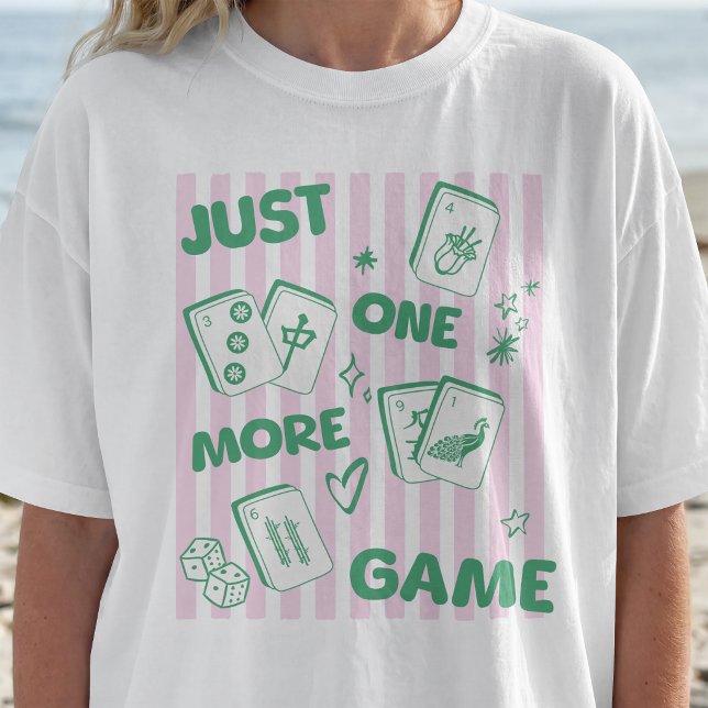 Juste un jeu de mahjong amusant T-Shirt (Créateur téléchargé)