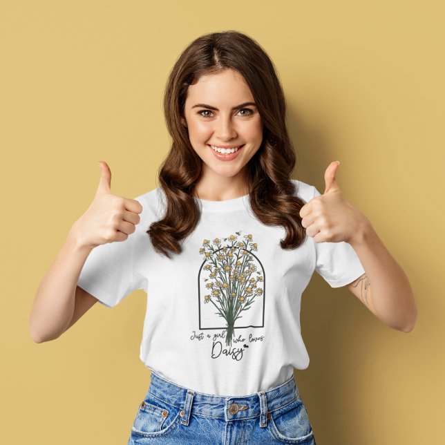 Juste une fille qui aime Daisy T-shirt (Créateur téléchargé)