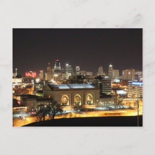 Kansas City Skyline à la carte postale de nuit