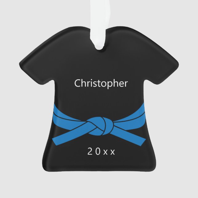 Karate de ceinture bleue (devant)