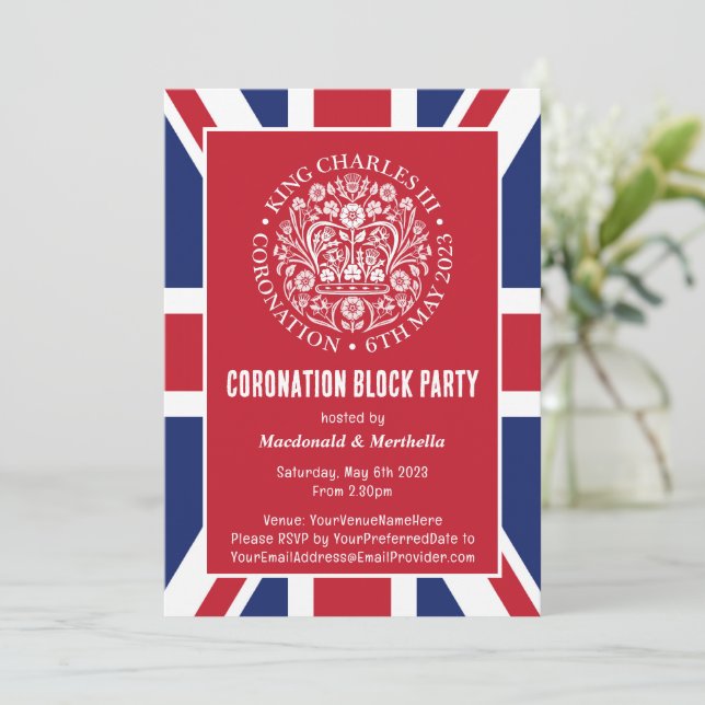 KING CHARLES III CORONATION Block Party Invitation (Debout devant)