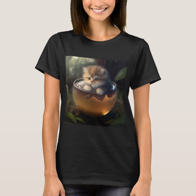 Kitten dans une tasse à thé - T-shirt chat (Devant)