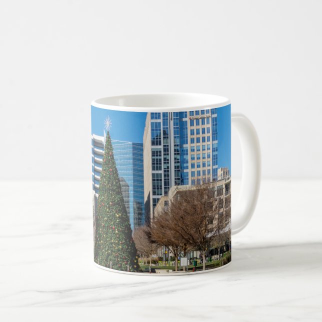 Klyde Warren Dallas Christmas Coffee Mug (Devant droit)