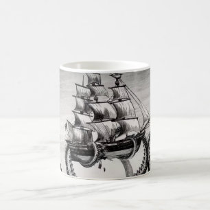 Kraken tenant la tasse de blanc de pirate/bateau