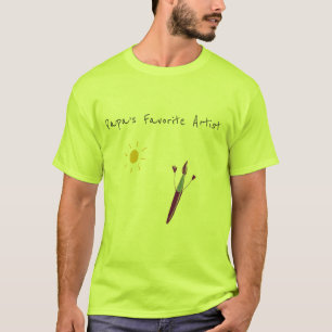 L’oeuvre de votre enfant sur le T-shirt d’un homme