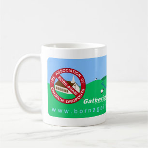 La bannière d'ABCD sur la tasse blanche