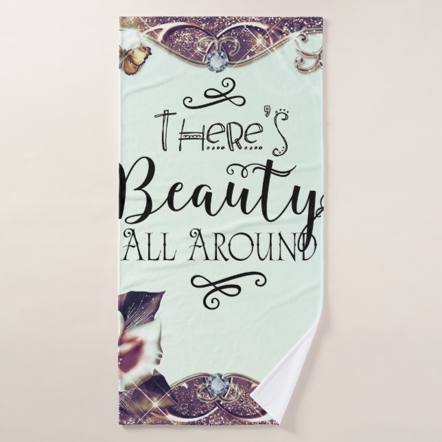 La beauté tout autour des papillons et des Roses (Serviette de bain)