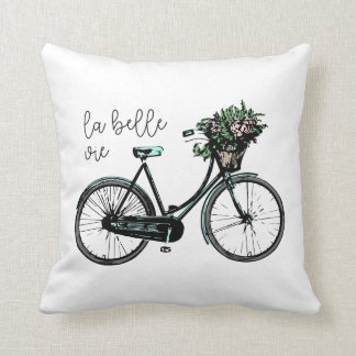 La belle de La luttent le coussin