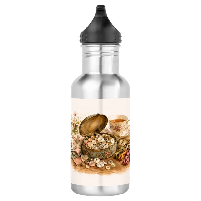La Bouteille d'Eau en Boîte à Bouton (Droite)