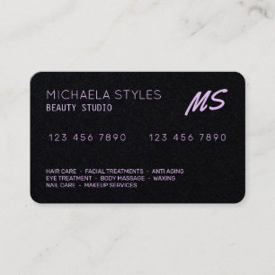 La carte de crédit a l'air d'un noir rose