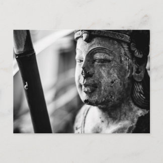 La carte postale de la Statue et de l'Escargot