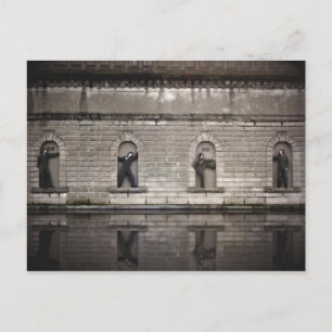 la carte postale des FRÈRES DROITS