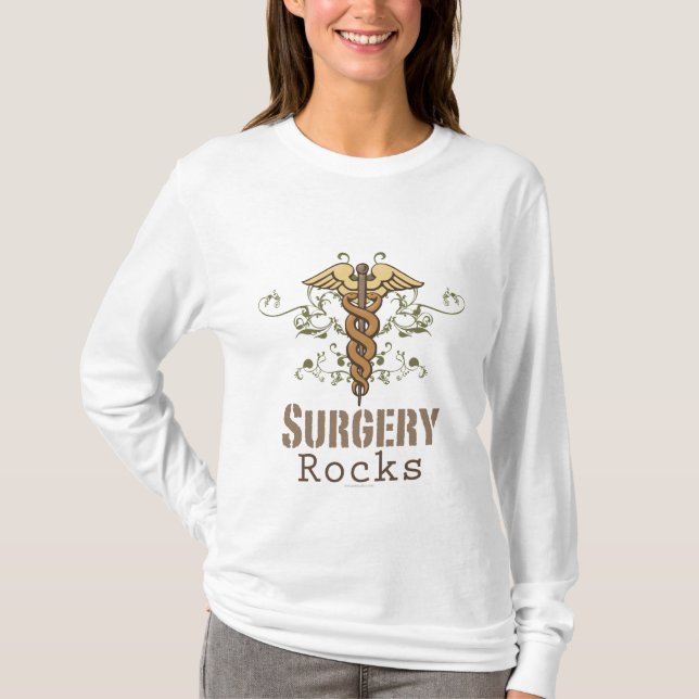 La chirurgie bascule le long T-shirt de douille de (Devant)