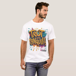 **La conception du t-shirt comporte l'expression "