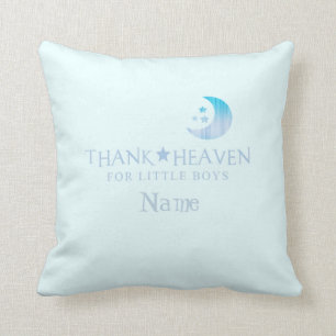 La coutume remercient le ciel du coussin de petits