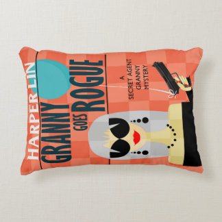 La couverture du livre de COUSSIN Granny Goes Rogu