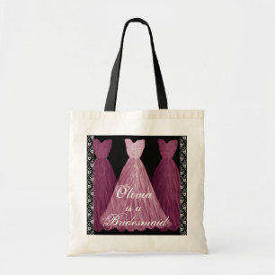 La demoiselle d'honneur ROSE habille le sac