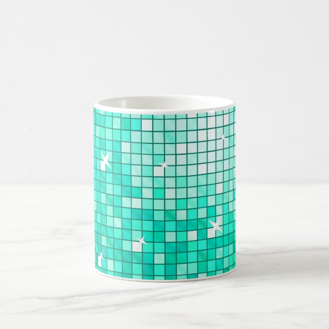 La disco couvre de tuiles la tasse d'Aqua (Centre)