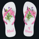 La femme d'honneur Floral Bouquet Les tongs Mariag<br><div class="desc">Jolie serveuse rose et blanche de tongs d'honneur avec des graphiques de bouquets de fleurs aquarelles sur chaque glissière.  Maid of Honor fait en texte rose est entièrement personnalisable pour répondre à vos besoins.</div>