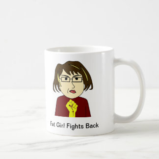 La Fille Grasse se bat contre la Mug