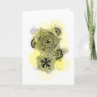 La fleur jaune et grise gribouille la carte de