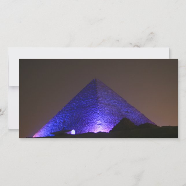 La Grande Pyramide (Devant)
