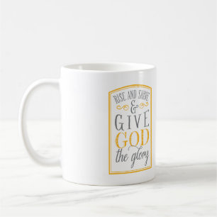 La hausse et l'éclat et donnent à Dieu la tasse 