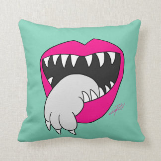 La langue a obtenu votre coussin de chat ! par