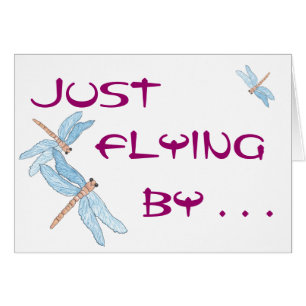 La libellule bleue volent par