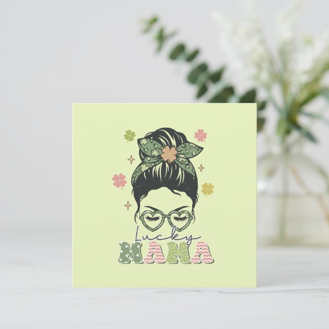 La Lucky Mama de St. Patrick (Debout devant)