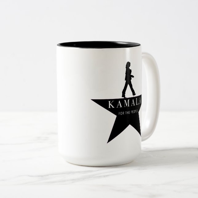 La Mug de Kamala Harris à 15 oz (Devant droit)