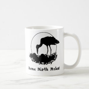 La naissance à la maison ordonne la tasse