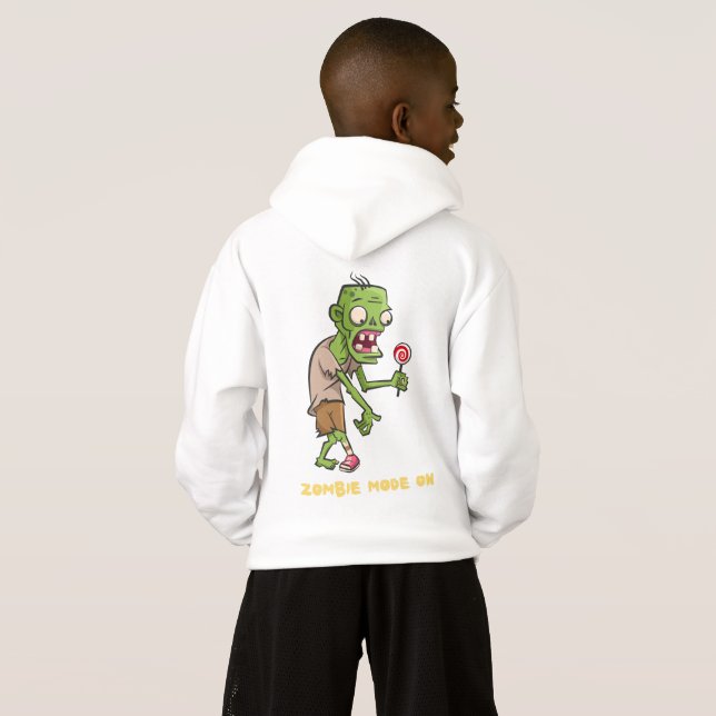 La nuit d'Halloween est pleine de secrets. (Dos entier)