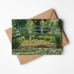 La passerelle japonaise | Carte Claude Monet<br><div class="desc">The Japanese Footbridge and the Water Lily Pool by Claude Monet,  artiste impressionniste français. Un tableau d'art original est une huile sur toile d'un jardin avec nénuphars sous la passerelle japonaise. Utilisez les outils de conception pour ajouter du texte personnalisé ou personnaliser l'image.</div>