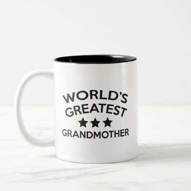 La plus grande grand-mère de la Mug Café (Gauche)