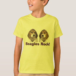 La roche de beagles badine le T-shirt