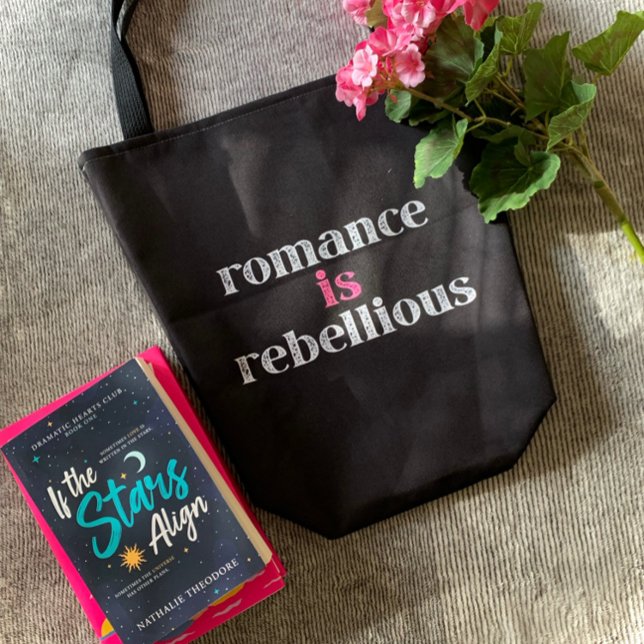 La romance est un Sac fourre-tout rebelle (The perfect tote for romance readers!)
