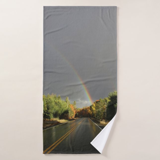 La route sous l'arc-en-ciel (Serviette de bain)