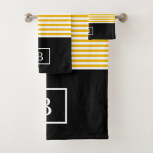 La serviette de rayure de monogramme a placé - la