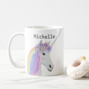 La tasse de licorne d'arc-en-ciel de l'enfant