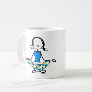 La tasse de méditation de karma de yoga
