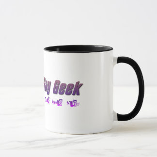 La tasse gaie de logo de geek
