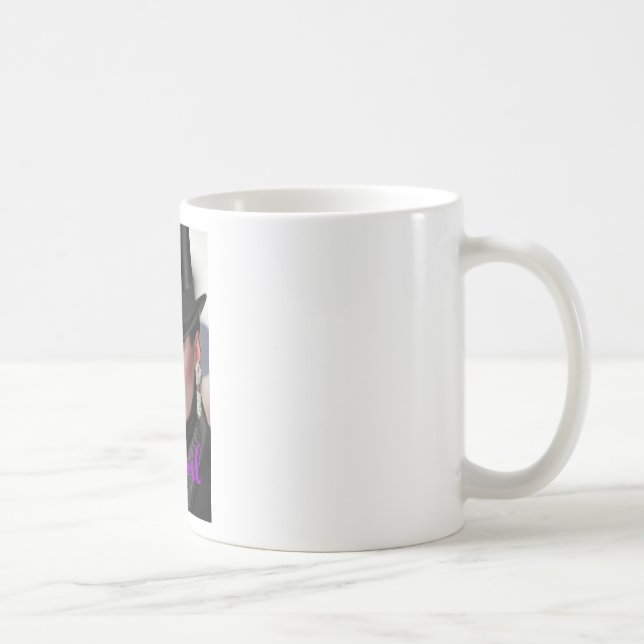 La tasse officielle de Babylone Sybil Bruncheon (Droite)