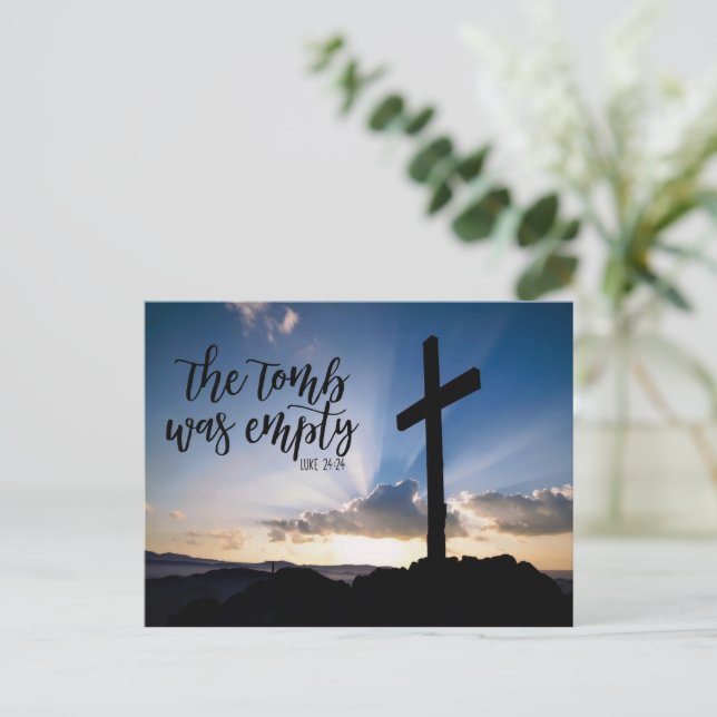 La Tombe était Carte Postale Vide (Debout devant)