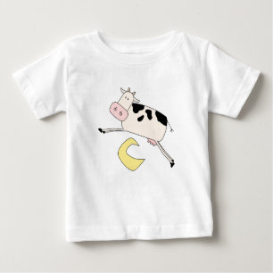 La vache saute par-dessus des T-shirts et des